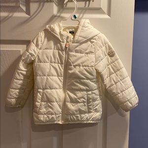Toddler Girls GAP KIDS puffer jacket winter white